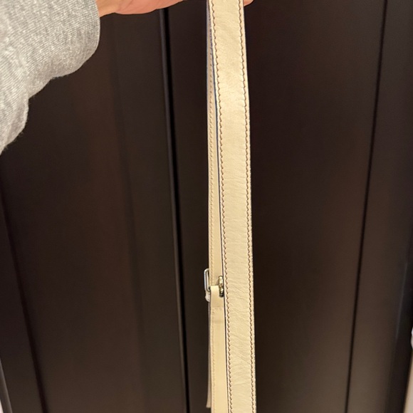 Gucci Beige/Cream and Brown GG Pattern Crossbody Bag! Adjustable Strap - Picture 16 of 17